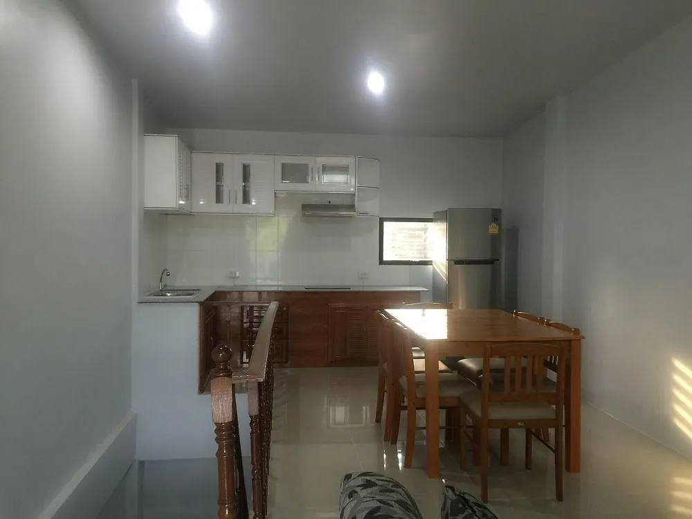 Poonsap Apartment Ban Ai Dao