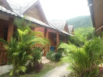 Poonsap Apartment Ban Ai Dao タイ王国