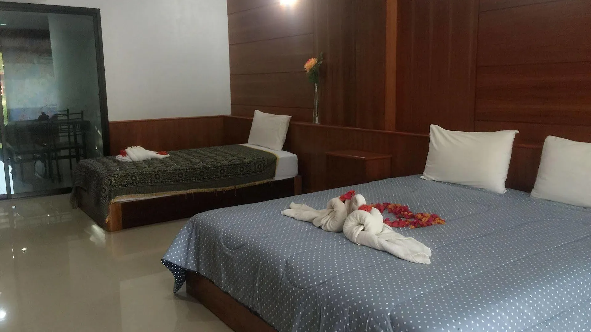 Poonsap Apartment Ban Ai Dao タイ王国