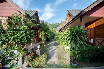 Poonsap Apartment Ban Ai Dao 0*,