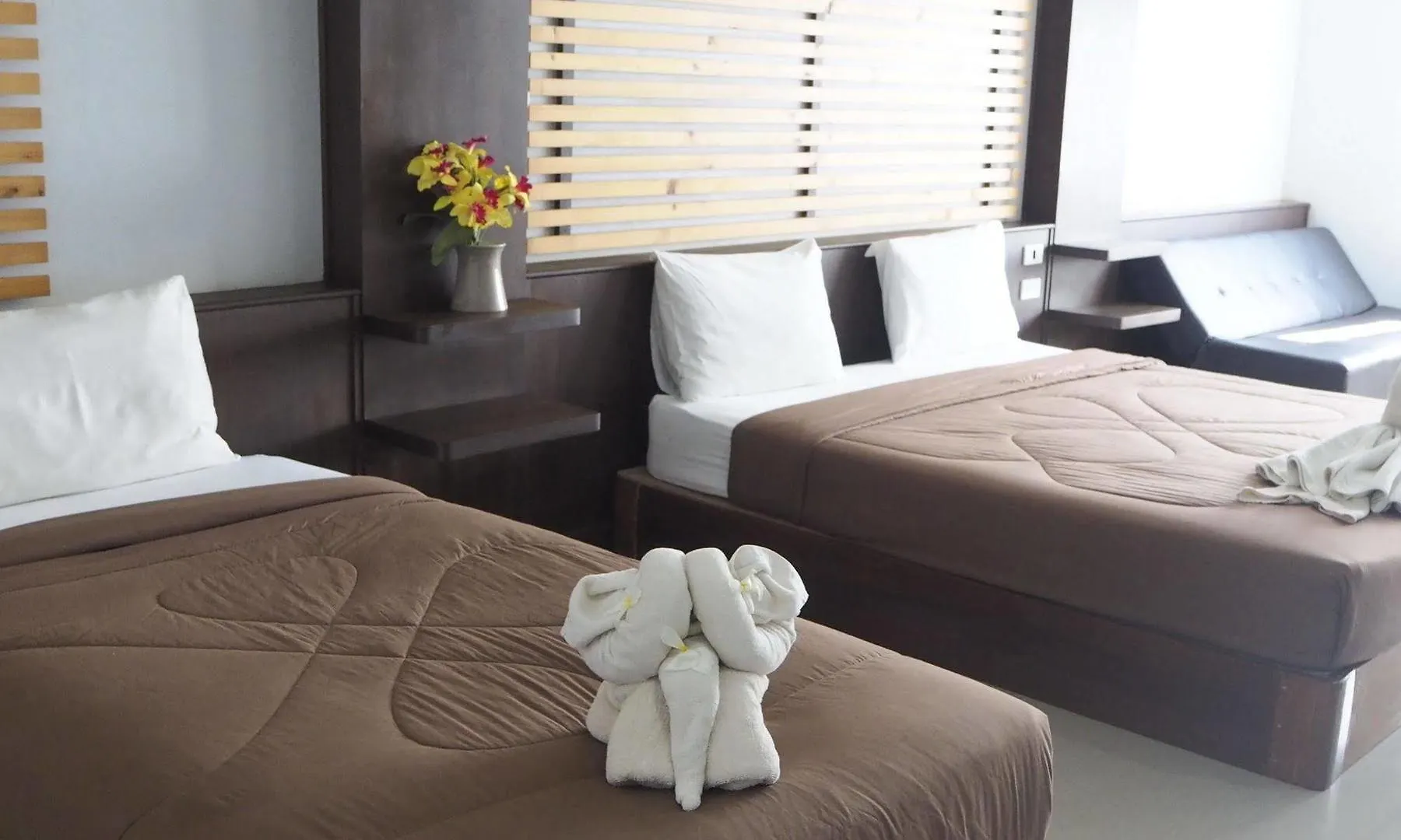 Poonsap Apartment Ban Ai Dao